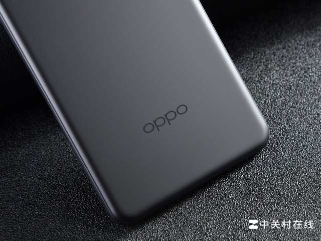 双潜望也能这么薄？OPPO Find X8 Pro图赏